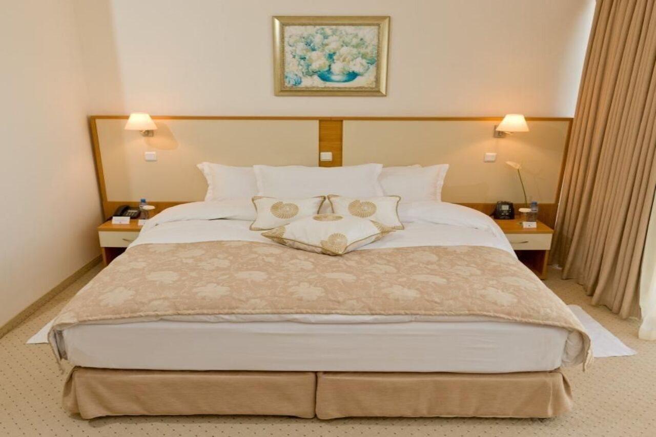 Apollo Spa Resort - Premium All-Inclusive , Pools & Free Beach, Individual Ac In Every Room Goldstrand Exterior foto