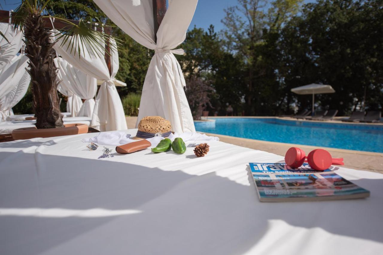 Apollo Spa Resort - Premium All-Inclusive , Pools & Free Beach, Individual Ac In Every Room Goldstrand Exterior foto