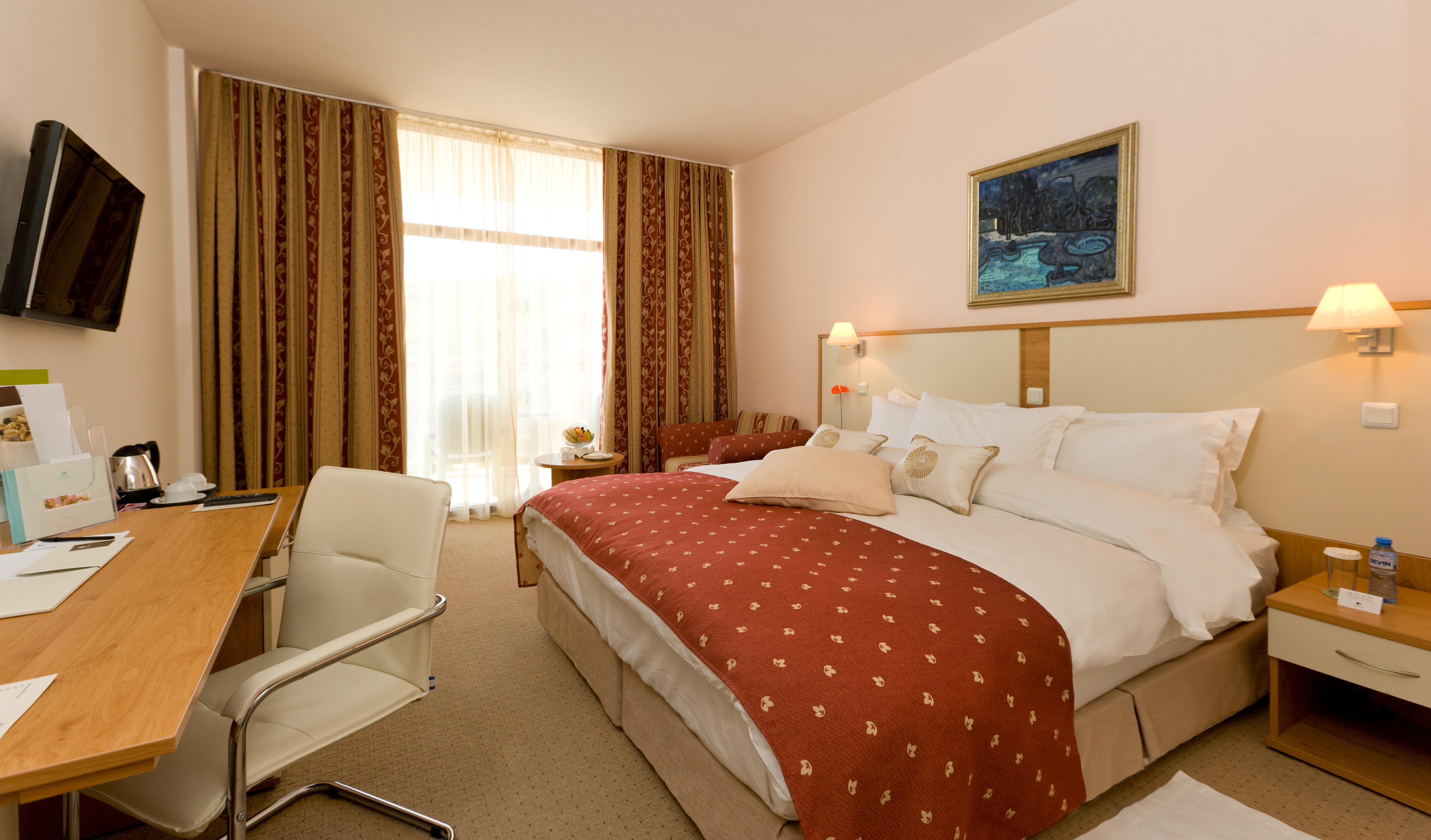 Apollo Spa Resort - Premium All-Inclusive , Pools & Free Beach, Individual Ac In Every Room Goldstrand Exterior foto